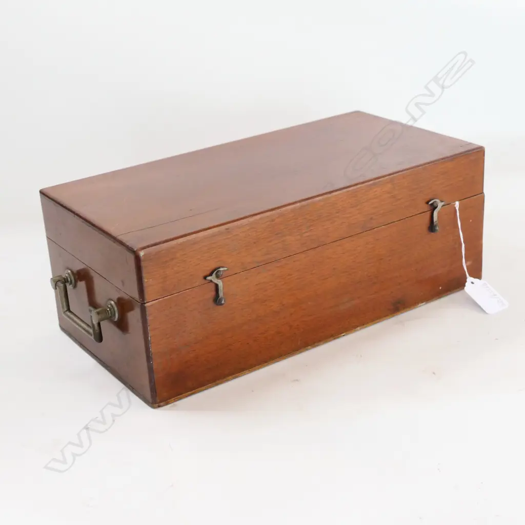 10 VARIOUS CAMERA LENSES by DALLMEYER; THORNTON PICKARD; ROSS, ETC. IN MAHOG BOX Image 1++